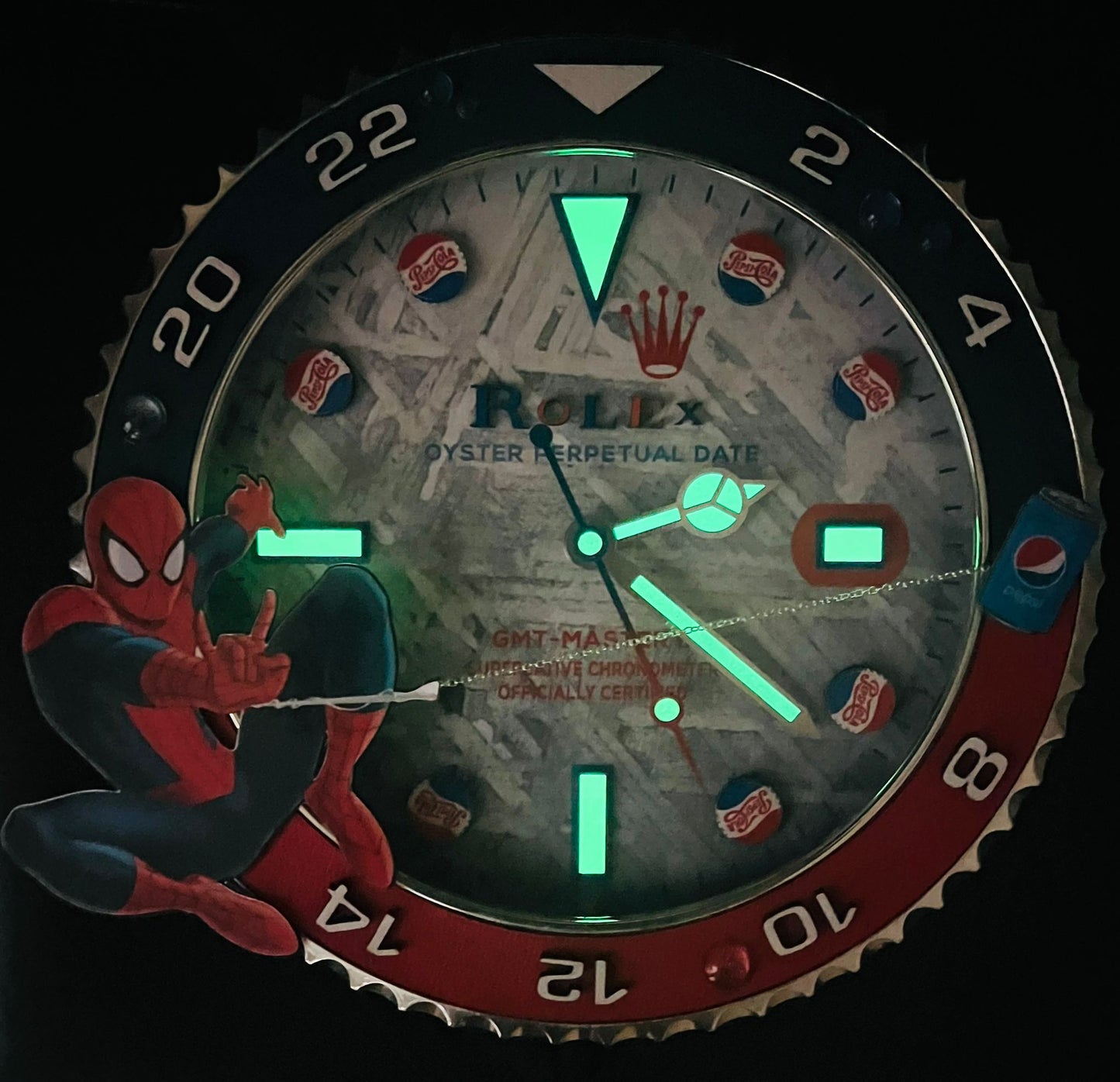 Orologio GMT Spiderman x Pepsi Custom da Parete X