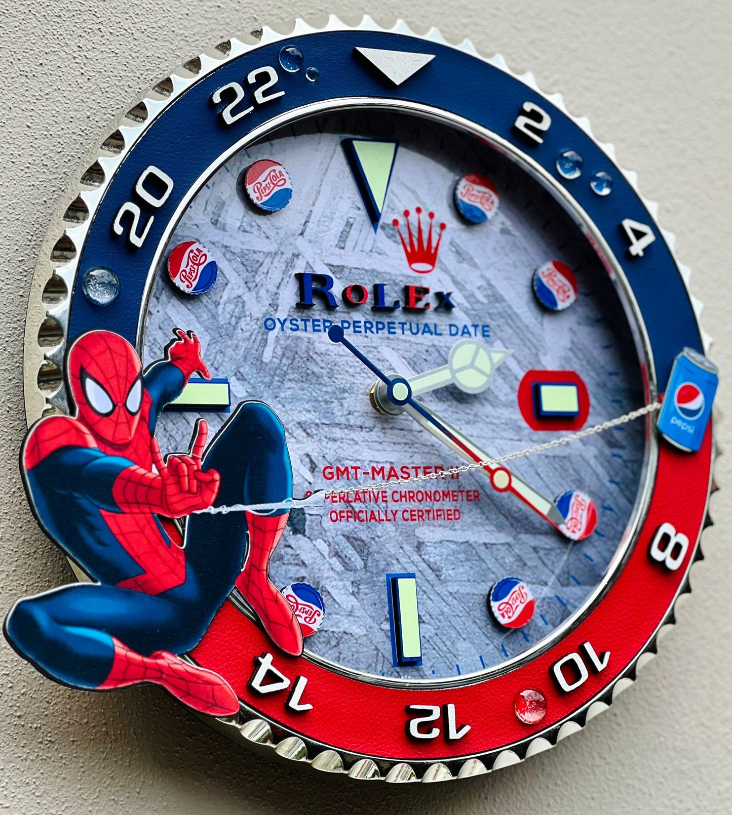 Orologio GMT Spiderman x Pepsi Custom da Parete X