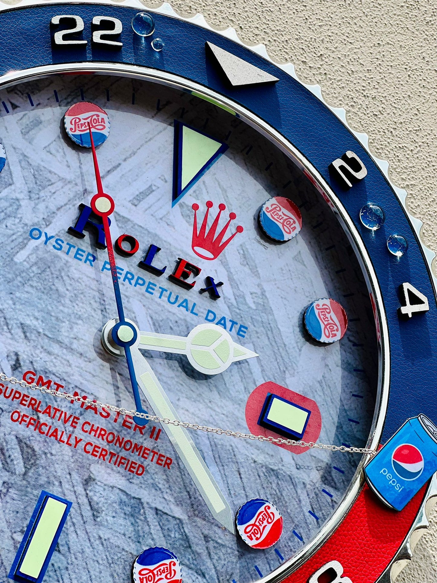 Orologio GMT Spiderman x Pepsi Custom da Parete X