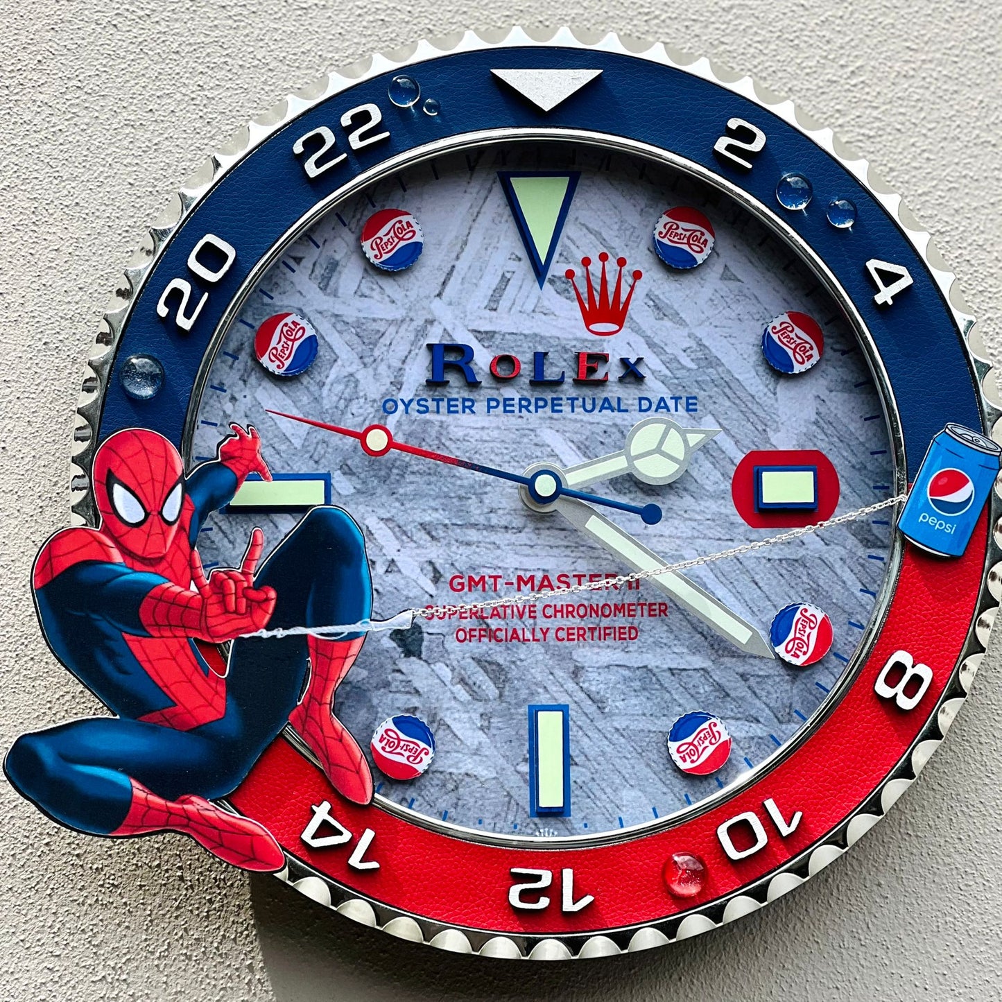 Orologio GMT Spiderman x Pepsi Custom da Parete X
