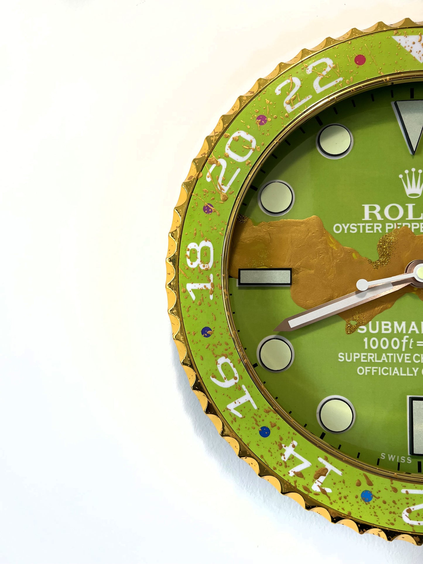 Orologio Sub Pistacchio Custom da Parete X