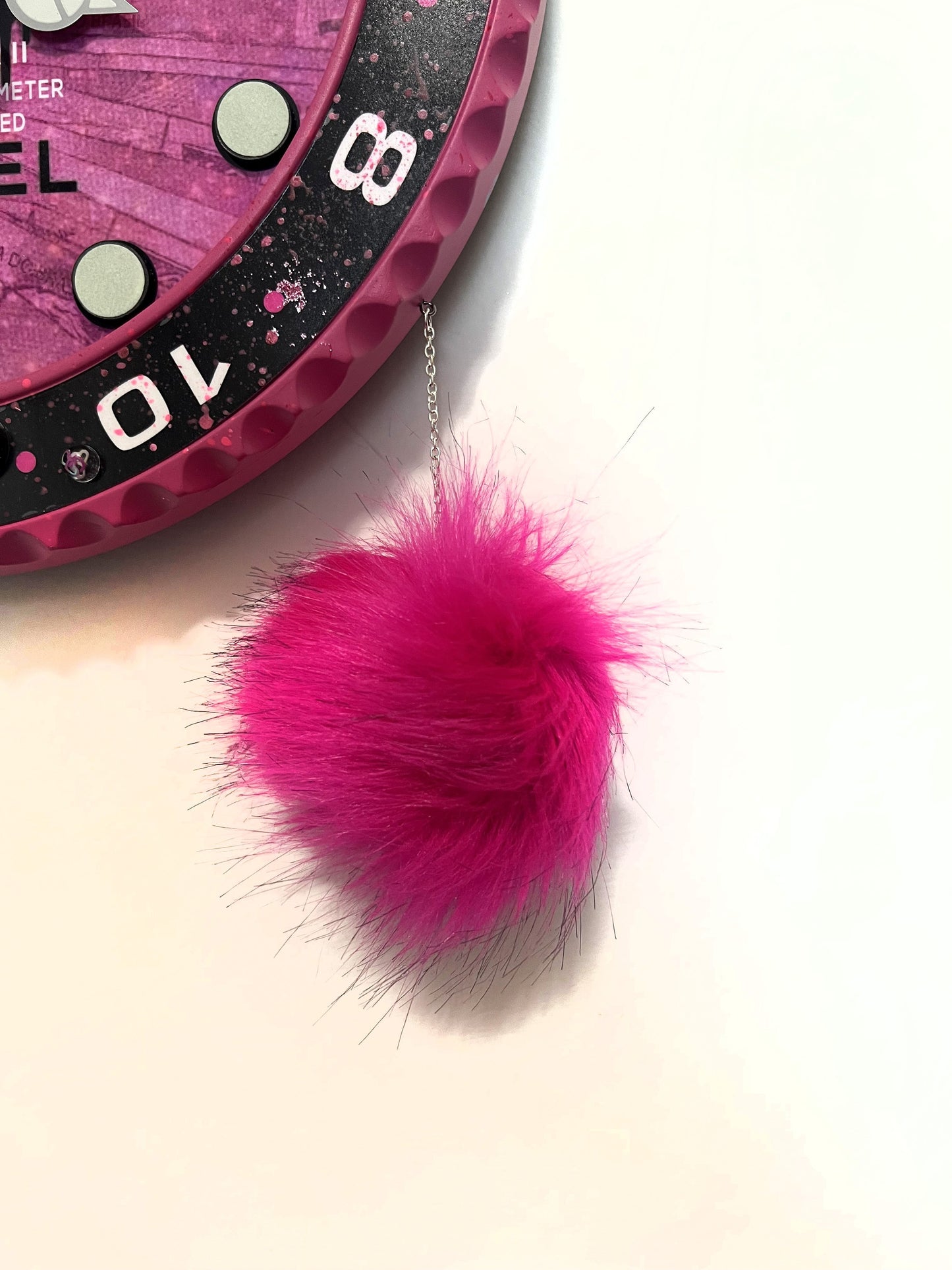 Orologio GMT Pink Plush Custom da Parete X